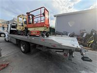 2025 Freightliner M2106042S