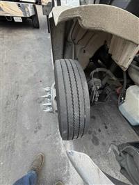 2025 Freightliner M2106042S