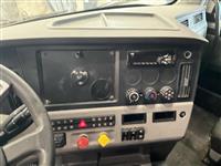 2019 Freightliner PX12664ST