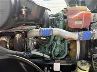 2024 VOLVO TRUCK VNL62T840