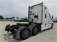 2020 Freightliner PT126064ST