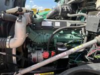 2022 VOLVO TRUCK VNL64T860