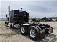 2023 Kenworth W900