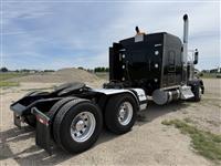 2023 Kenworth W900