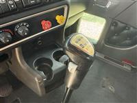 2023 Kenworth W900
