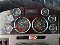 2021 Peterbilt 389