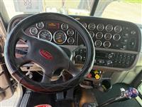 2021 Peterbilt 389