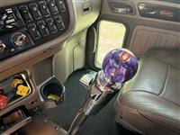 2021 Peterbilt 389