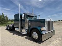 2023 Peterbilt 389