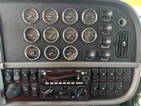2022 Peterbilt 389