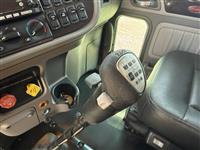2022 Peterbilt 389
