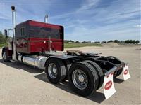 2022 Peterbilt 389