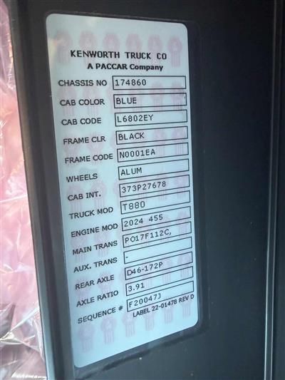 2025 Kenworth T880