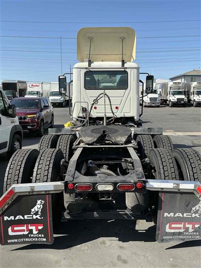 2021 Mack AN64T