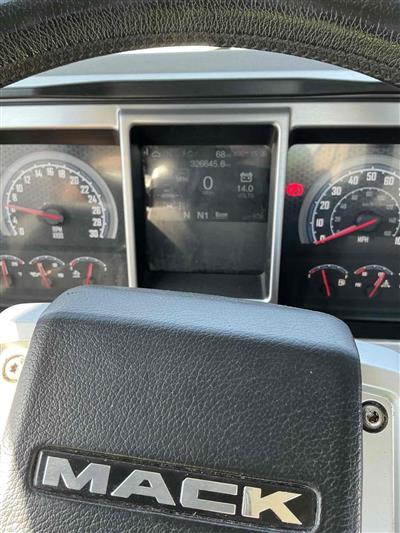 2021 Mack AN64T