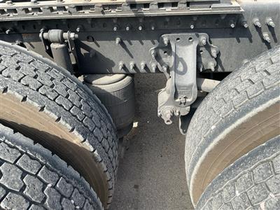 2023 Volvo VNL64T860