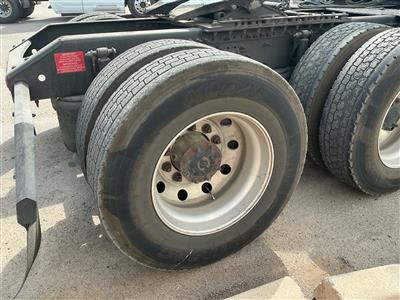 2023 Volvo VNL64T860