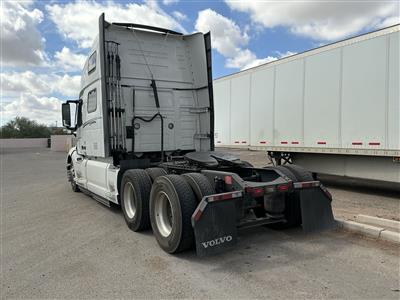 2023 Volvo VNL64T860
