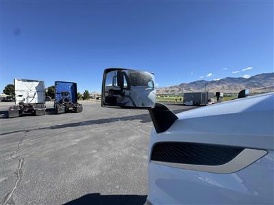 2023 Volvo VNL64T860