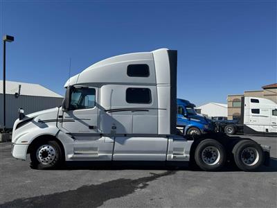 2023 Volvo VNL64T860