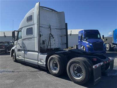 2023 Volvo VNL64T860