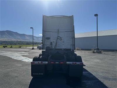 2023 Volvo VNL64T860