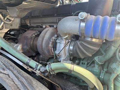2023 Volvo VNL64T860