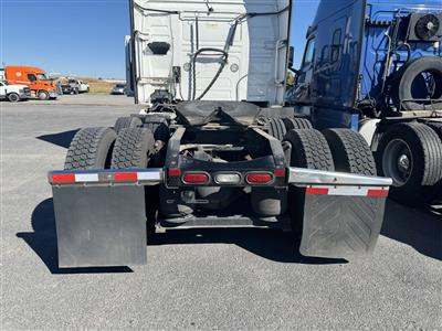 2023 Volvo VNL64T860