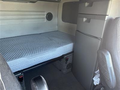2023 Volvo VNL64T860