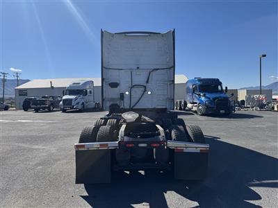 2023 Volvo VNL64T860