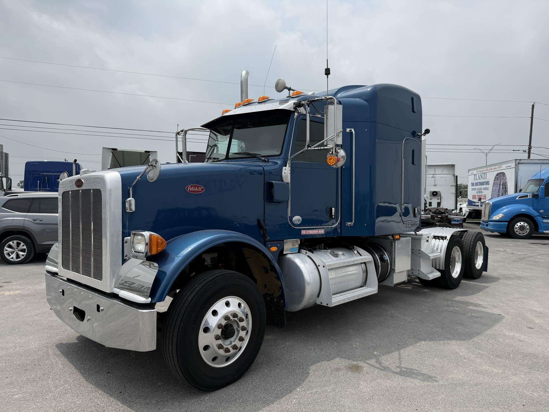 2020 Peterbilt 567