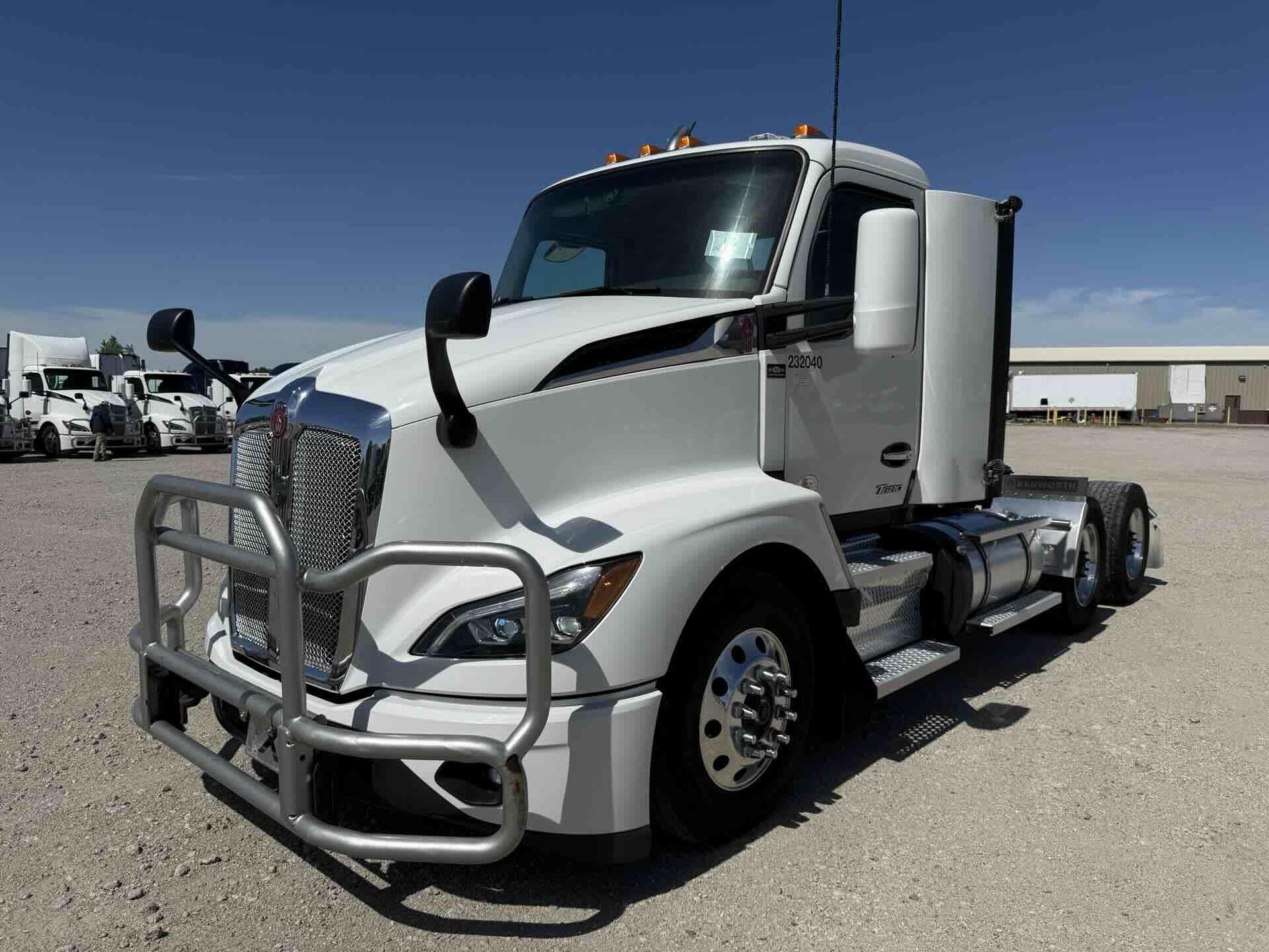 2024 Kenworth T680