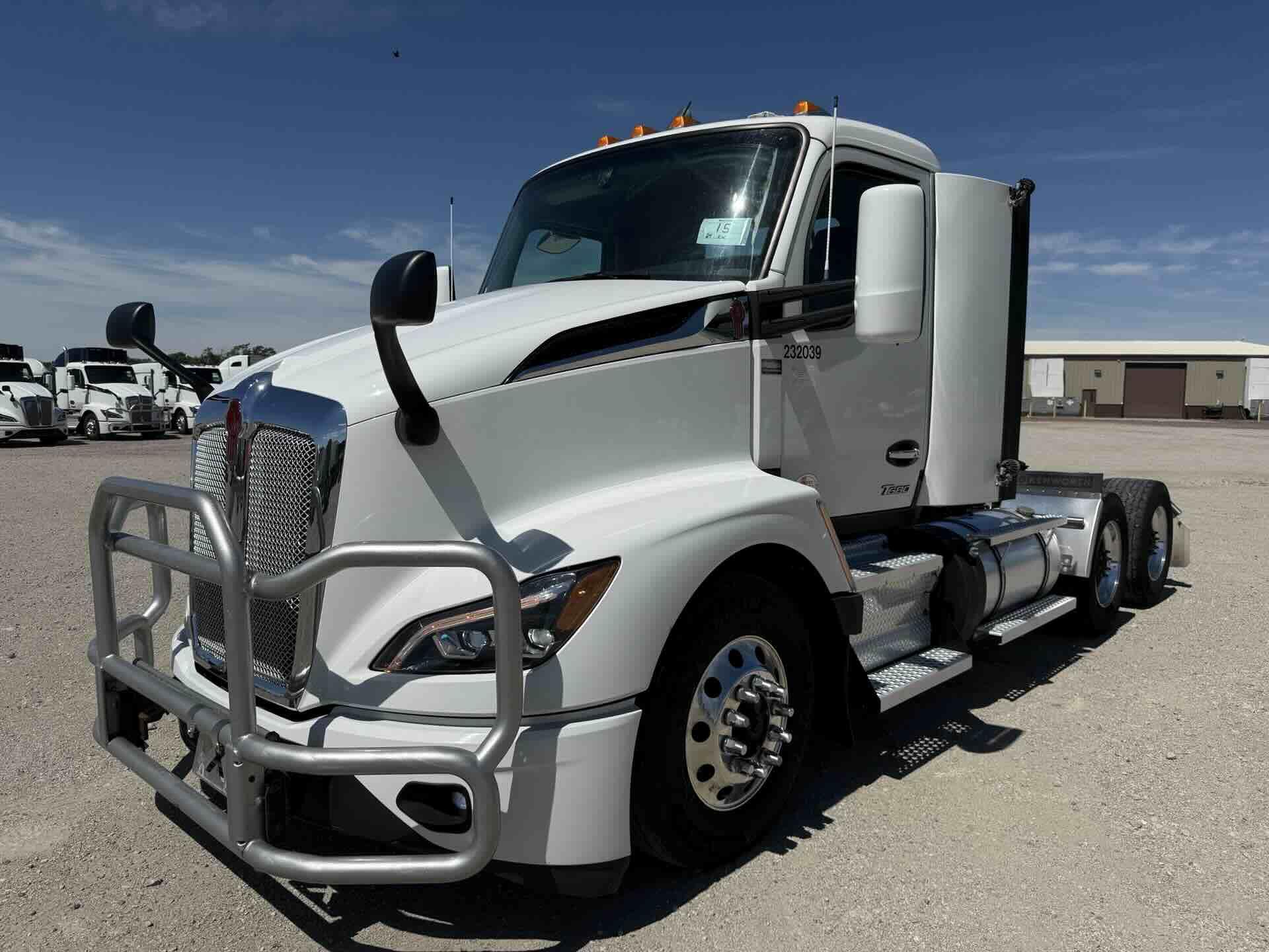 2024 Kenworth T680