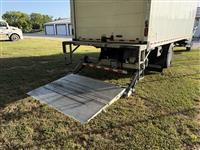 2021 Freightliner M2 106