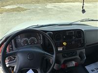 2021 Freightliner M2 106