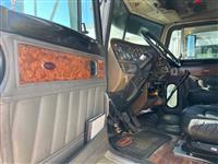 2003 Peterbilt 379