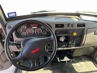 2021 Peterbilt 337