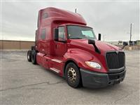 2022 International LT625