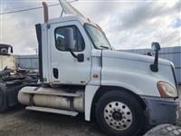 2010 Freightliner CA125