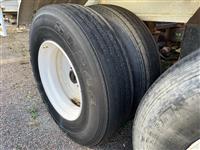 1981 Heil 1040 cu.ft.