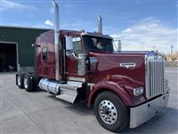 2022 Kenworth W900B