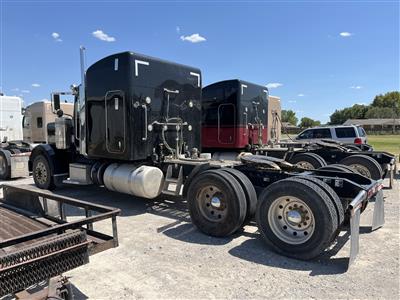 2020 Peterbilt 389
