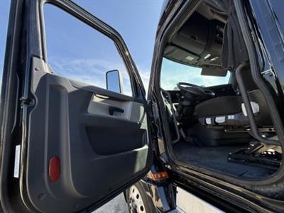 2022 Freightliner PT126SLP