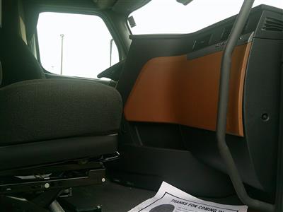 2021 Freightliner PT126SLP