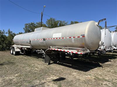 2014 Troxell 8400 gallon