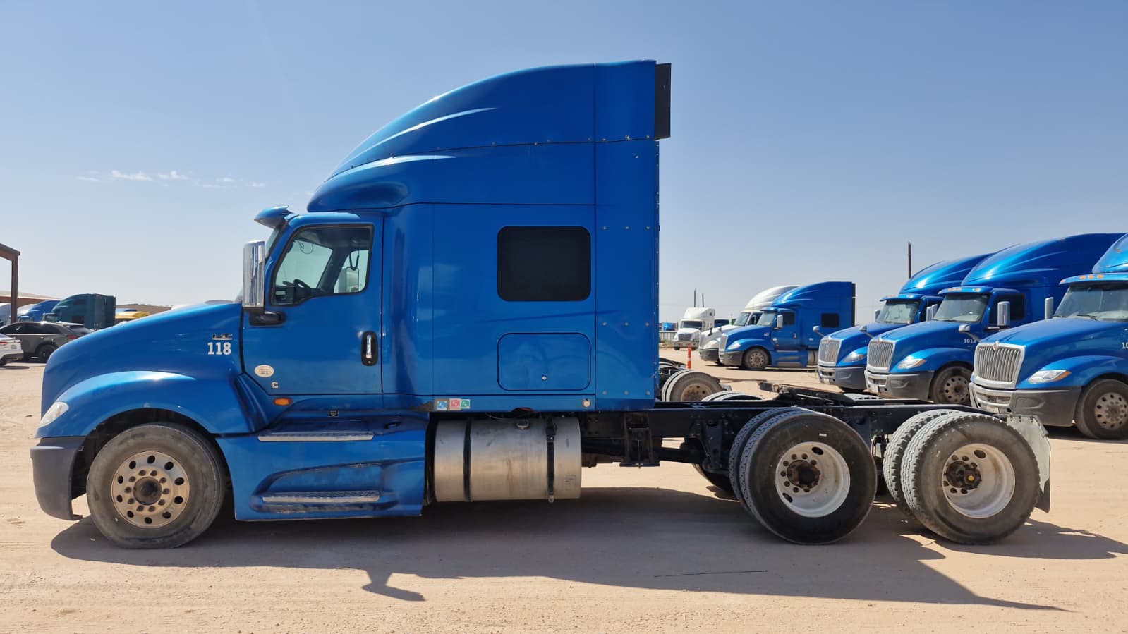 2018 International LT625