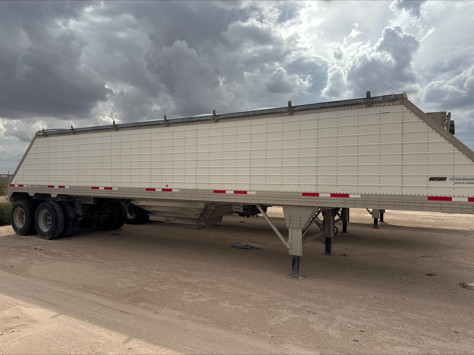 2024 Timpte Roughneck Sand Hopper