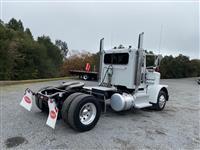 2024 Peterbilt 389