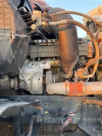 2017 Freightliner X12564ST