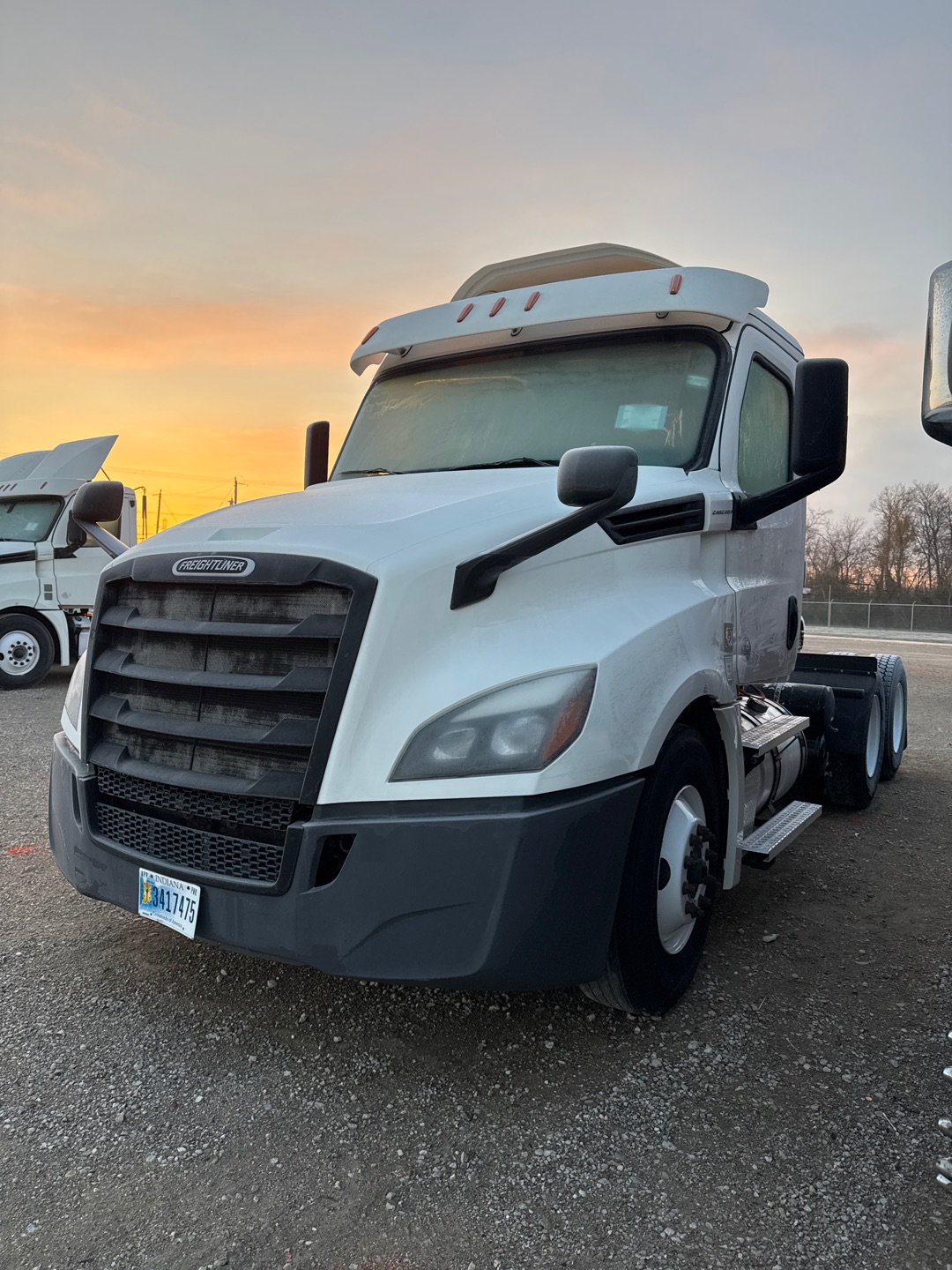 2017 Freightliner X12564ST